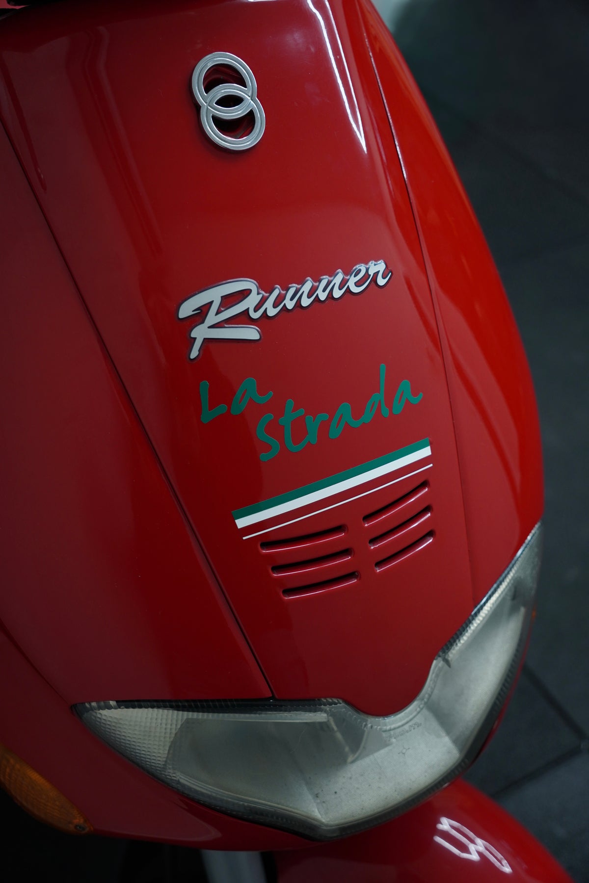 Gilera runner 125cc FX | Duitse papieren